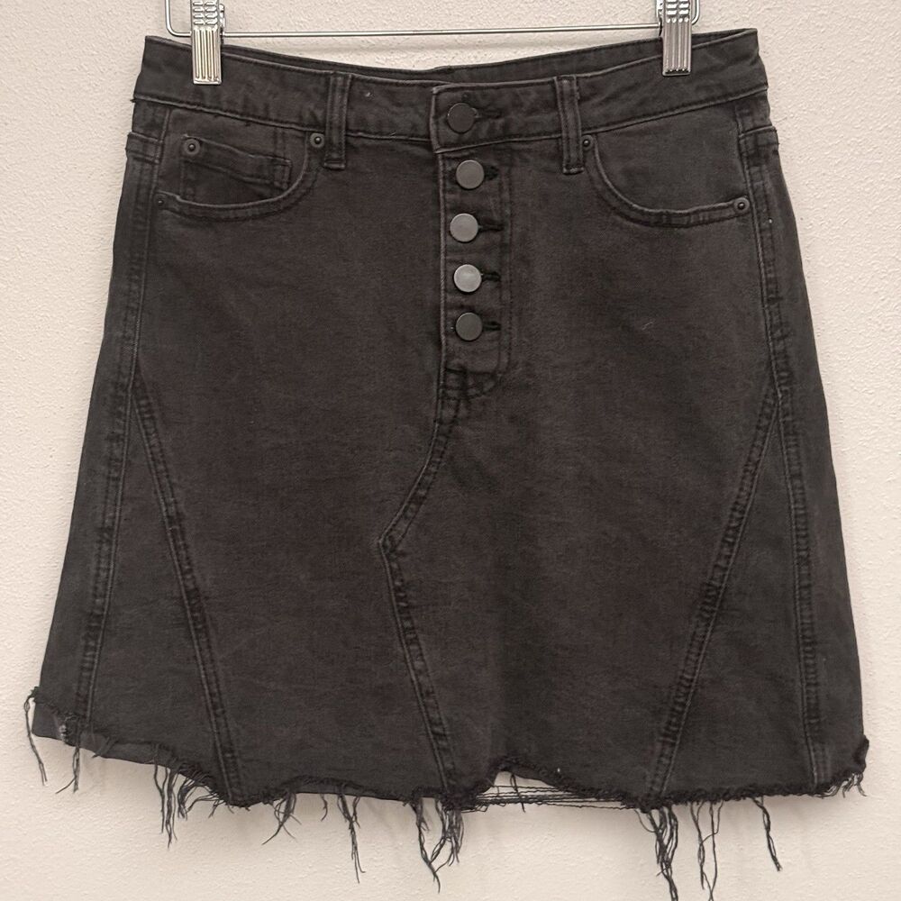 Gianni Bini Women's Distressed Black Denim Button Front Skirt Cotton Raw Hem